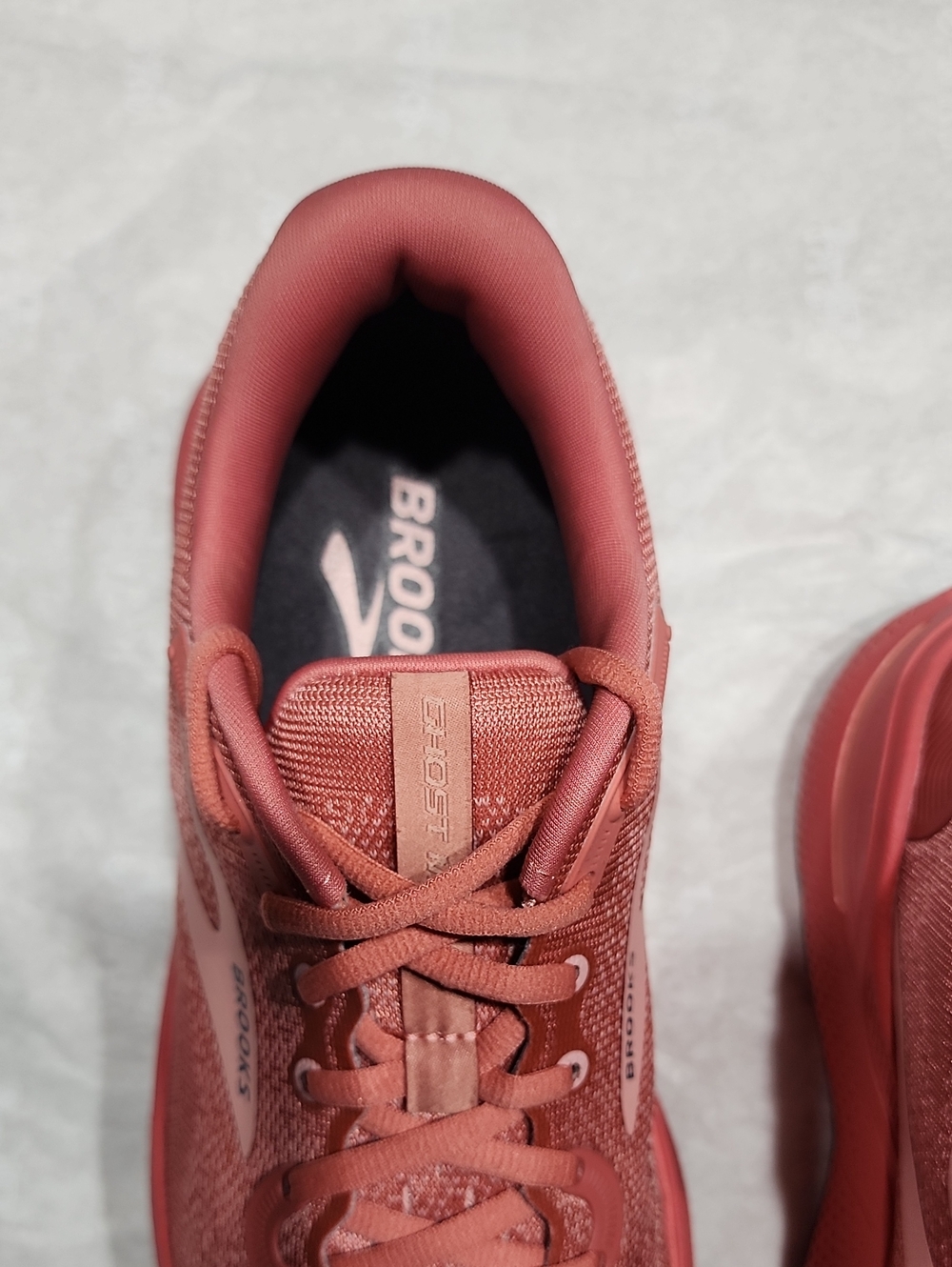 Brooks Ghost Max Shoes Faded Rose Rosette Pink Womens Size 9.5 - Picture 4 of 10